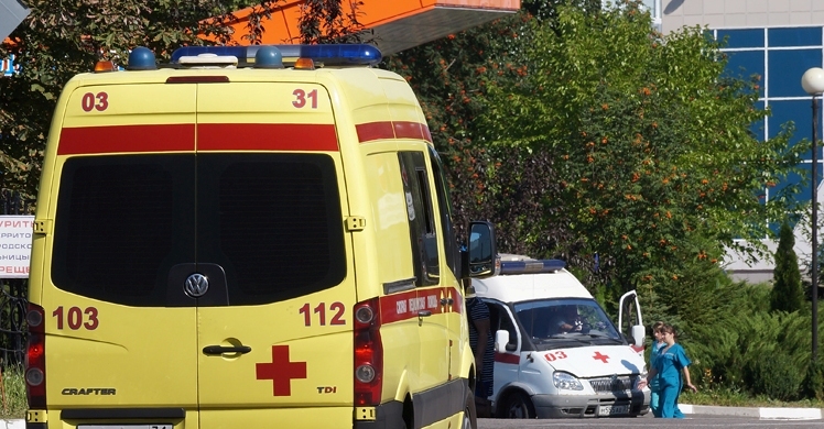 Из 16-ти этажного дома на Харьковской в Тюмени выпал мужчина